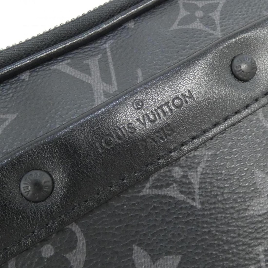 Louis Vuitton Monogram Eclipse Alpha Messenger M46955 Shoulder Bag - 7