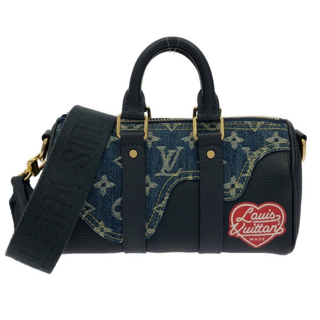 Louis Vuitton Monogram Drip Keepall XS M81011 Boston Bag: --- Catalog ---Category: SizeSize (HxWxD): 12cm x 21cm x 9cm / 4.72'' x 8.26'' x 3.54''Category: DesignType: Boston bagColor: BlueGender: Men,WomenMaterial: Denim , Leather Hardware Color:
