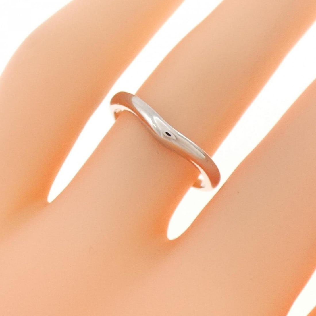 Van Cleef & Arpels Perlee Small Ring - 5