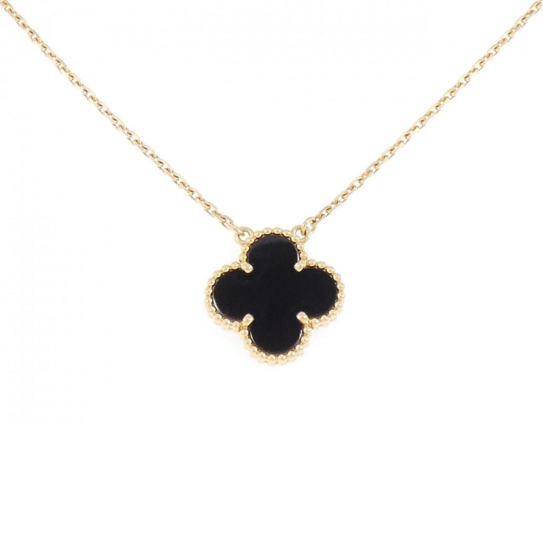Van Cleef & Arpels Vintage Alhambra Necklace: --- Catalog ---Category: SizePendant Size: 14.8mm x 14.8mm / 0.58'' x 0.58''Neck Circumference: 38 cm - 42 cm / 14.96'' - 16.53''Category: DesignStone: OnyxGender: WomenMaterial: Yellow gold (18K)Pend