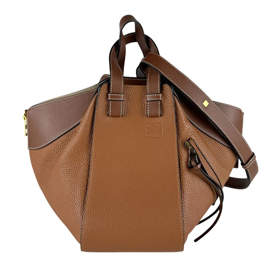 Loewe LOEWE Handbag Shoulder Bag Hammock Small Leather Brown Gold Women's z9591: --- Catalog ---Category: SizeSize (HxWxD): 24cm x 14cm x 25cm / 9.44'' x 5.51'' x 9.84''Category: DesignType: Handbag, Shoulder bagColor: BrownGender: WomenMaterial: Leather Category: GeneralBrand: Lo