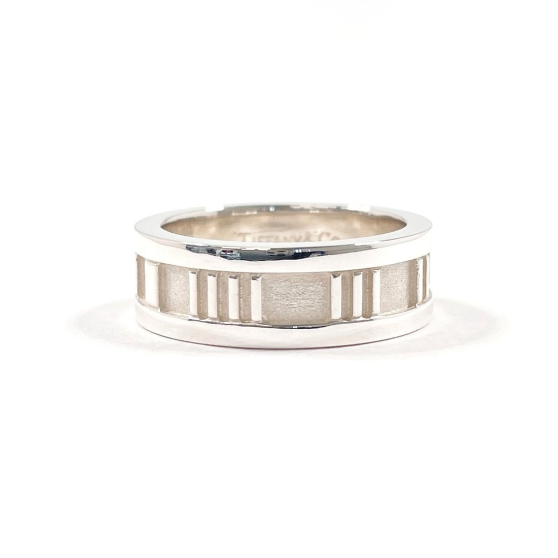 TIFFANY&Co. Tiffany Atlas Ring, Sterling Silver 925, Size 8.5cm, Women's: --- Catalog ---Category: SizeWidth: 6.2mm / 0.24''Weight: 5.8g / 0.2oz.JP Size: 8.5US Size: 4.5Category: DesignType: Band ringColor: SilverGender: WomenMaterial: Silver 925Category: GeneralLine: Atlas
