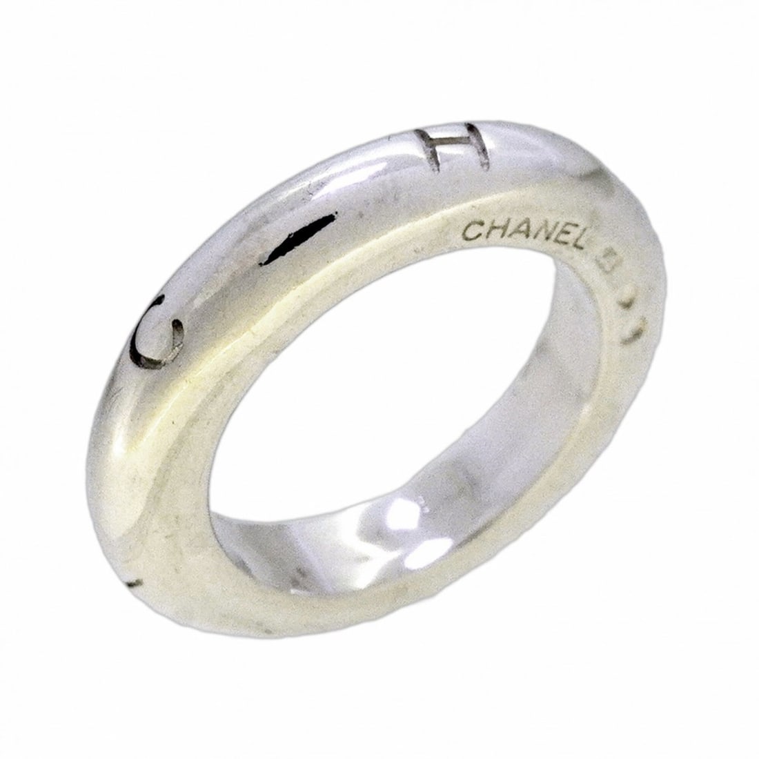 Chanel Ring, Sterling Silver 925, Size 12.5, Women's, P2730687: --- Catalog ---Category: SizeJP Size: 12.5US Size: 6.5Category: DesignType: Band ringGender: WomenMaterial: Silver 925Category: GeneralBrand: Chanel--- Item List ---Section: ConditionRanking: Rank AB 