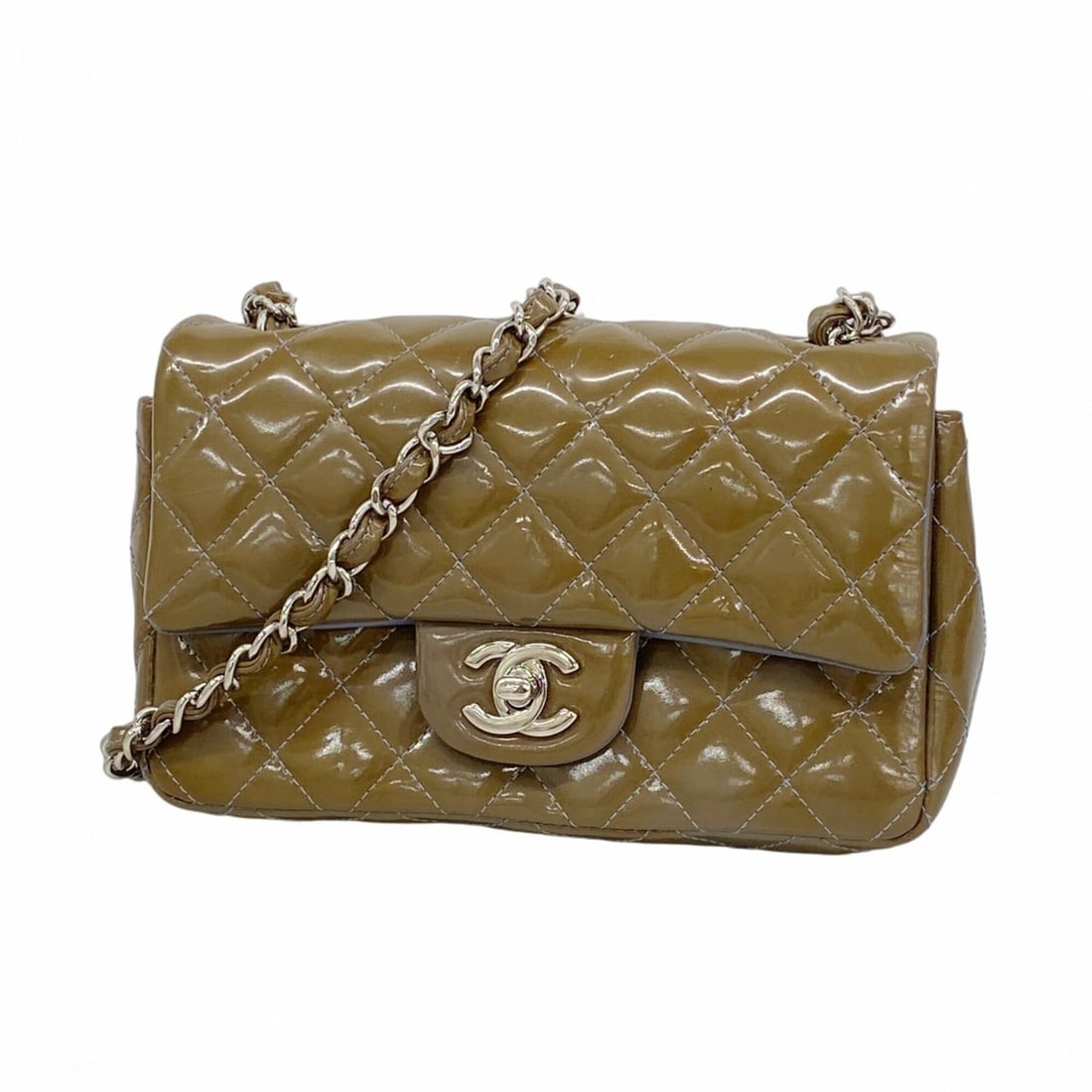 Chanel Mini Matelassé Chain Shoulder Bag, Patent Leather, Khaki, Women's: --- Catalog ---Category: SizeSize (HxWxD): 13cm x 19cm x 6cm / 5.11'' x 7.48'' x 2.36''Category: DesignType: Shoulder bagColor: KhakiGender: WomenMaterial: Patent leather Hardware Color: SilverCategor