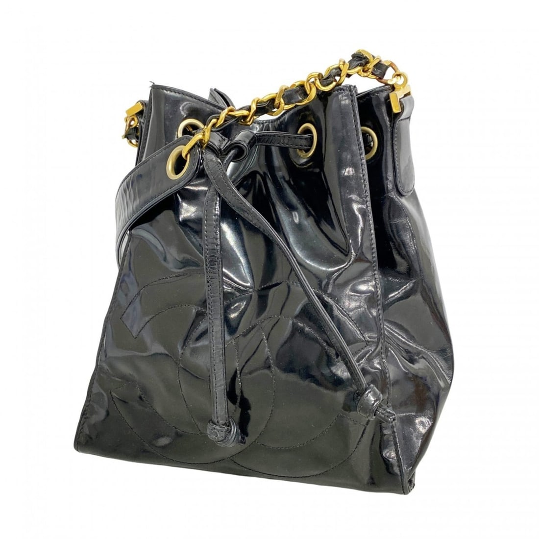Chanel Shoulder Bag, Chain Shoulder, Patent Leather, Black, Women's: --- Catalog ---Category: SizeSize (HxWxD): 25cm x 21cm x 16cm / 9.84'' x 8.26'' x 6.29''Category: DesignType: Shoulder bagColor: BlackGender: WomenMaterial: Patent leather Hardware Color: GoldCategory