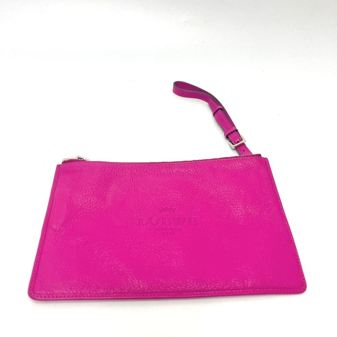 LOEWE Logo Strap Flat Multi-Case, Small Bag, Handbag, Pouch, Leather, Women's, Purple Pink: --- Catalog ---Category: SizeSize (HxWxD): 13cm x 20cm / 5.11'' x 7.87''Category: DesignType: Handbag, PouchColor: Pink, PurpleGender: WomenMaterial: Leather Category: GeneralBrand: LoeweCountry of Or