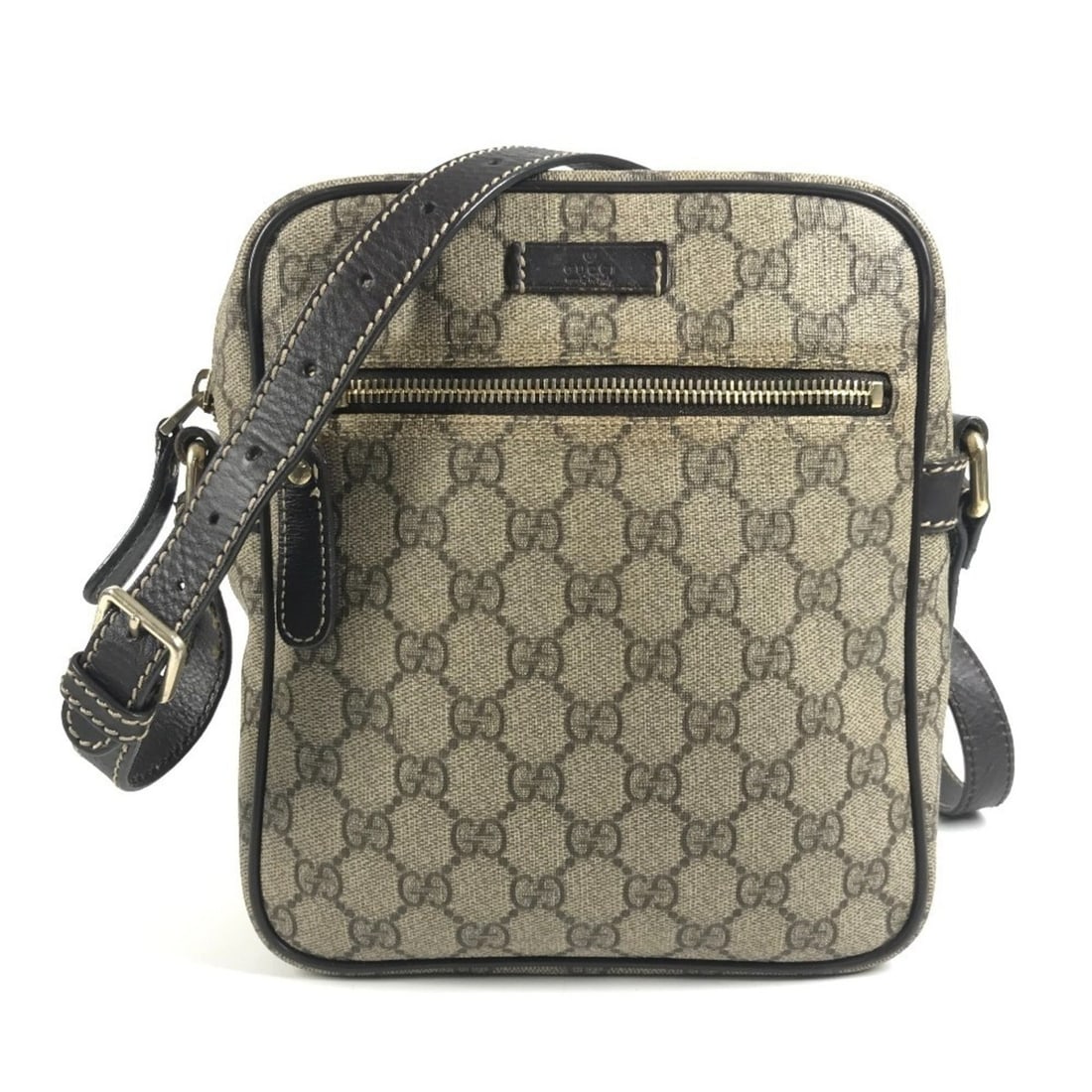 GUCCI 233268 GG Supreme Logo Crossbody Pouch Shoulder Bag Canvas Leather Men's Women's Beige: --- Catalog ---Category: SizeSize (HxWxD): 21cm x 18cm x 6cm / 8.26'' x 7.08'' x 2.36''Category: DesignType: Pochette, Shoulder bagColor: Beige, Dark brownGender: Men,WomenMaterial: GG Supreme , Canva