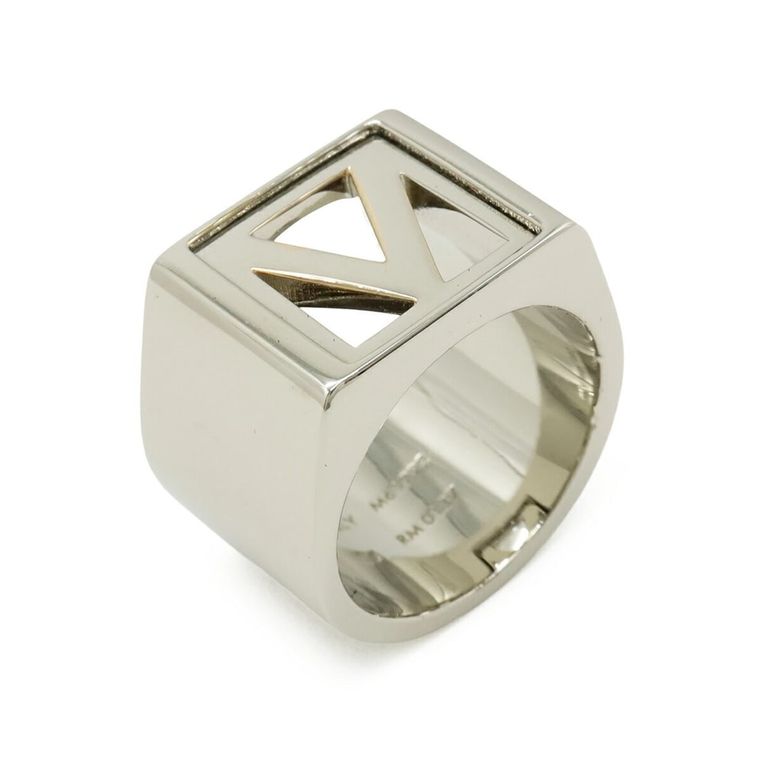 LOUIS VUITTON Chivaliere V Square Ring, Size M (#19), Silver, M61992: --- Catalog ---Category: SizeJP Size: 19US Size: 9.5Category: DesignType: Band ringColor: SilverGender: WomenMaterial: PalladiumCategory: GeneralMPN: M61992Brand: Louis VuittonCountry of Origin: Italy