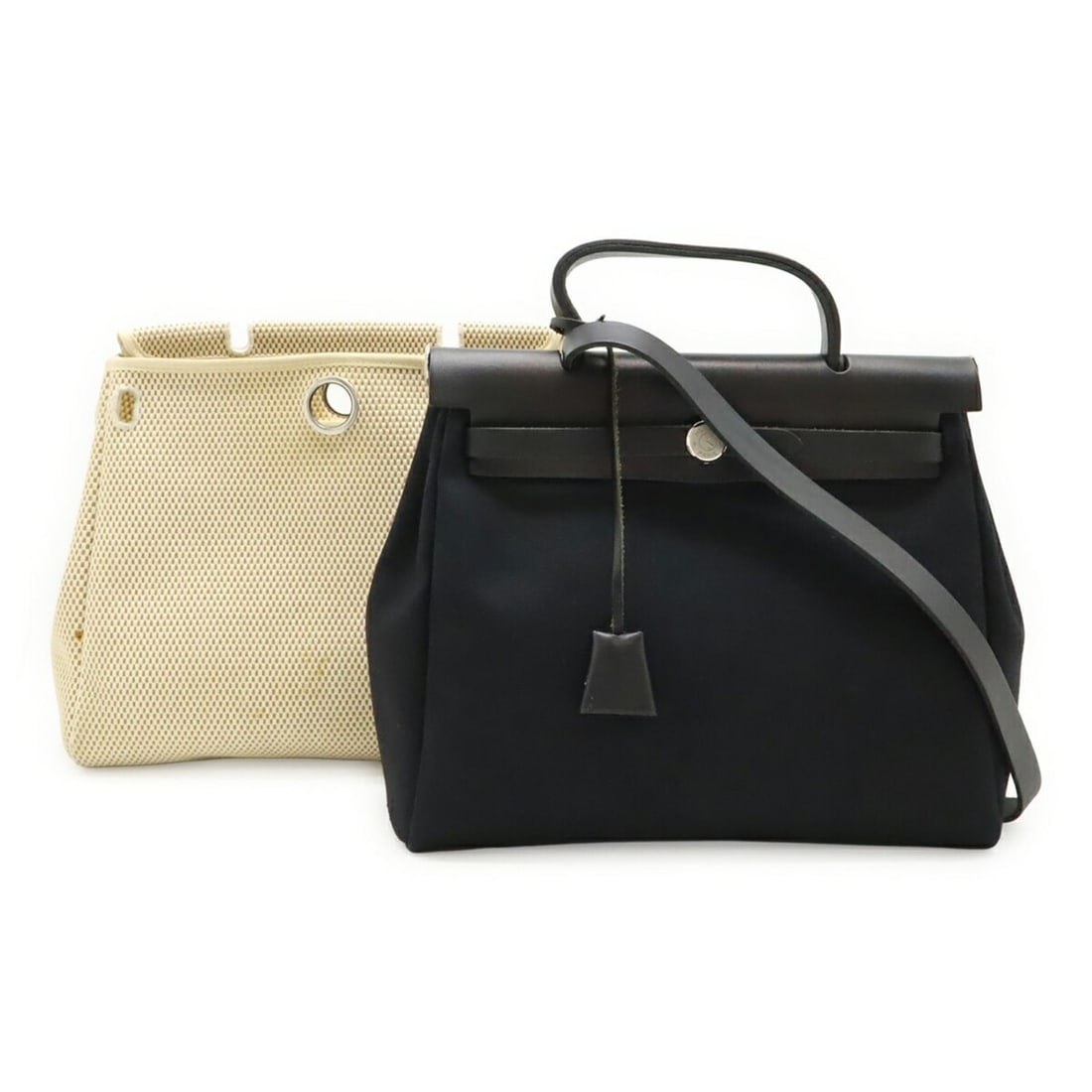 HERMES Herbag PM handbag/shoulder bag, Toile Officier, GM leather, black/beige, ?G stamp: --- Catalog ---Category: SizeSize (HxWxD): 24cm x 30cm x 10cm / 9.44'' x 11.81'' x 3.93''Category: DesignType: Handbag, Shoulder bagColor: Beige, BlackGender: WomenMaterial: Toile officier Category: G