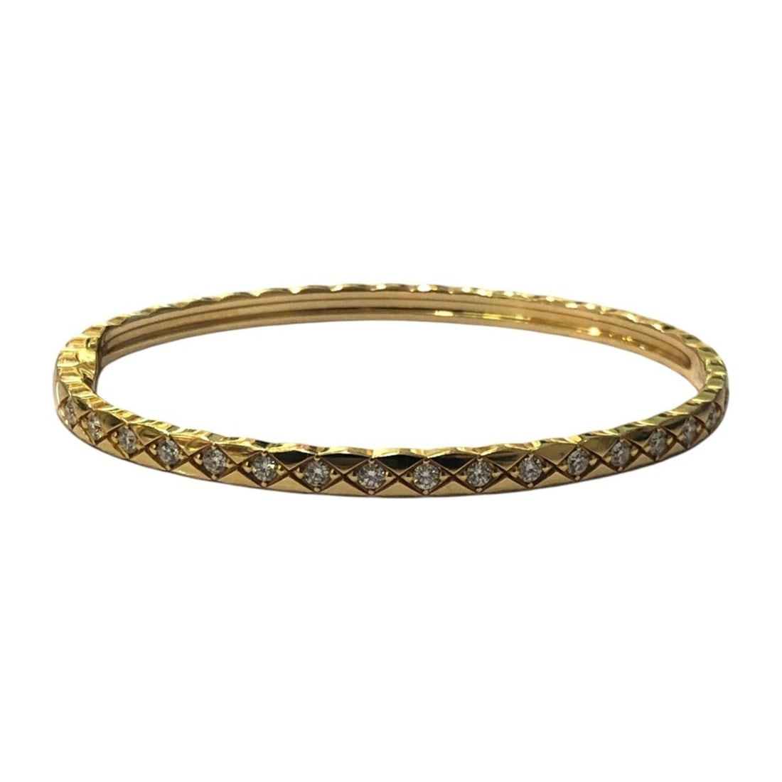 CHANEL J13080 18K Yellow Gold Coco Crush Collection Accessory Jewelry Full Diamond Bracelet Women's: --- Catalog ---Category: SizeLength: 15.5cm / 6.1''Category: DesignType: Charm braceletColor: Yellow goldStone: DiamondGender: WomenMaterial: Yellow gold (18K)Category: GeneralMPN: J13080Brand: Chanel