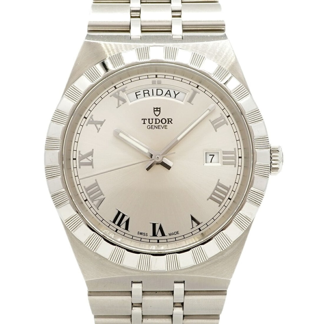 Tudor Royal 28600 Silver Dial Men's Watch: --- Catalog ---Category: SizeWrist Size: 18cm / 7.08''Case Diameter: 41mm / 1.61''Category: DesignType: WristwatchGender: MenColor (Dial): SilverMaterial (Band): Stainless steelCategory: GeneralMPN: 2