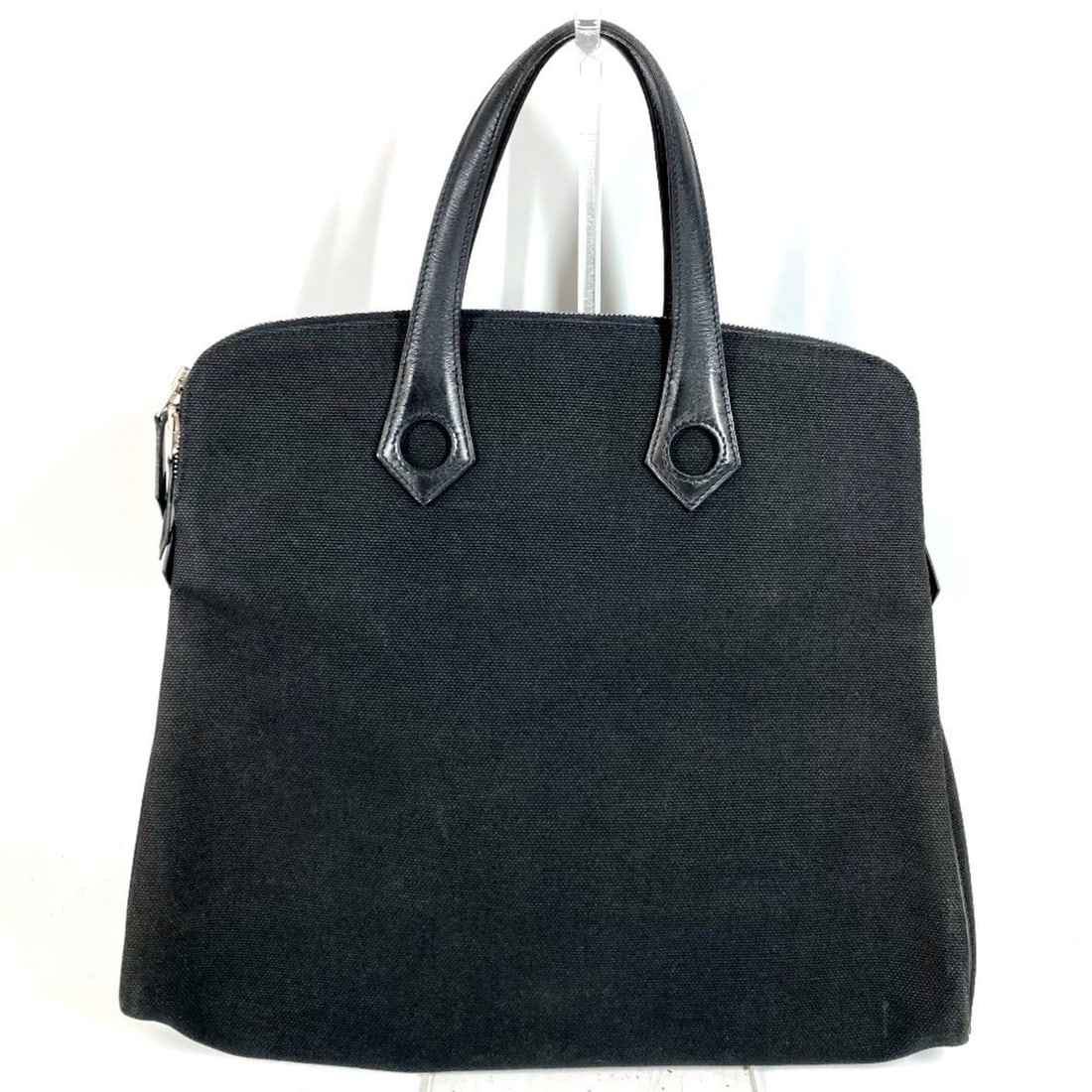 HERMES Sac Ybou PM Handbag, Business Bag, Tote Leather, Canvas, Men's, Women's, Black: --- Catalog ---Category: SizeSize (HxWxD): 32cm x 38.5cm x 5.5cm / 12.59'' x 15.15'' x 2.16''Category: DesignType: Briefcase, Handbag, Tote bagColor: BlackGender: Men,WomenMaterial: Leather , Canvas C