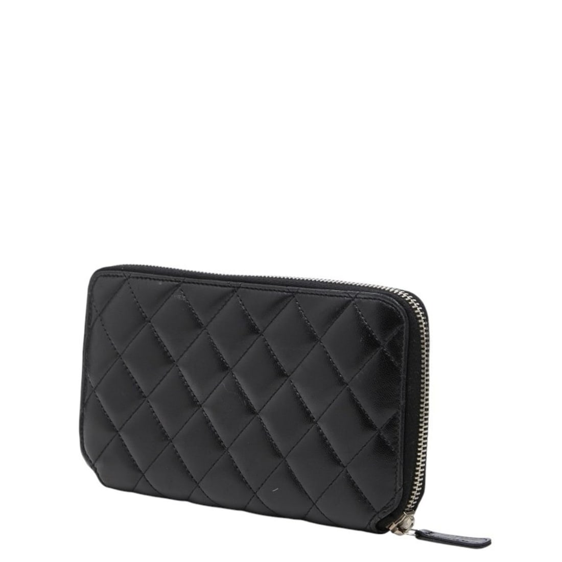 Chanel Matelassé Round Zip Wallet Long Black Silver Hardware Lambskin Women's CHANEL: --- Catalog ---Category: SizeSize (HxWxD): 10.5cm x 18.5cm x 2cm / 4.13'' x 7.28'' x 0.78''Category: DesignType: Long wallet (bi-fold)Color: BlackGender: WomenClosure: ZipperMaterial: Leather Leather/