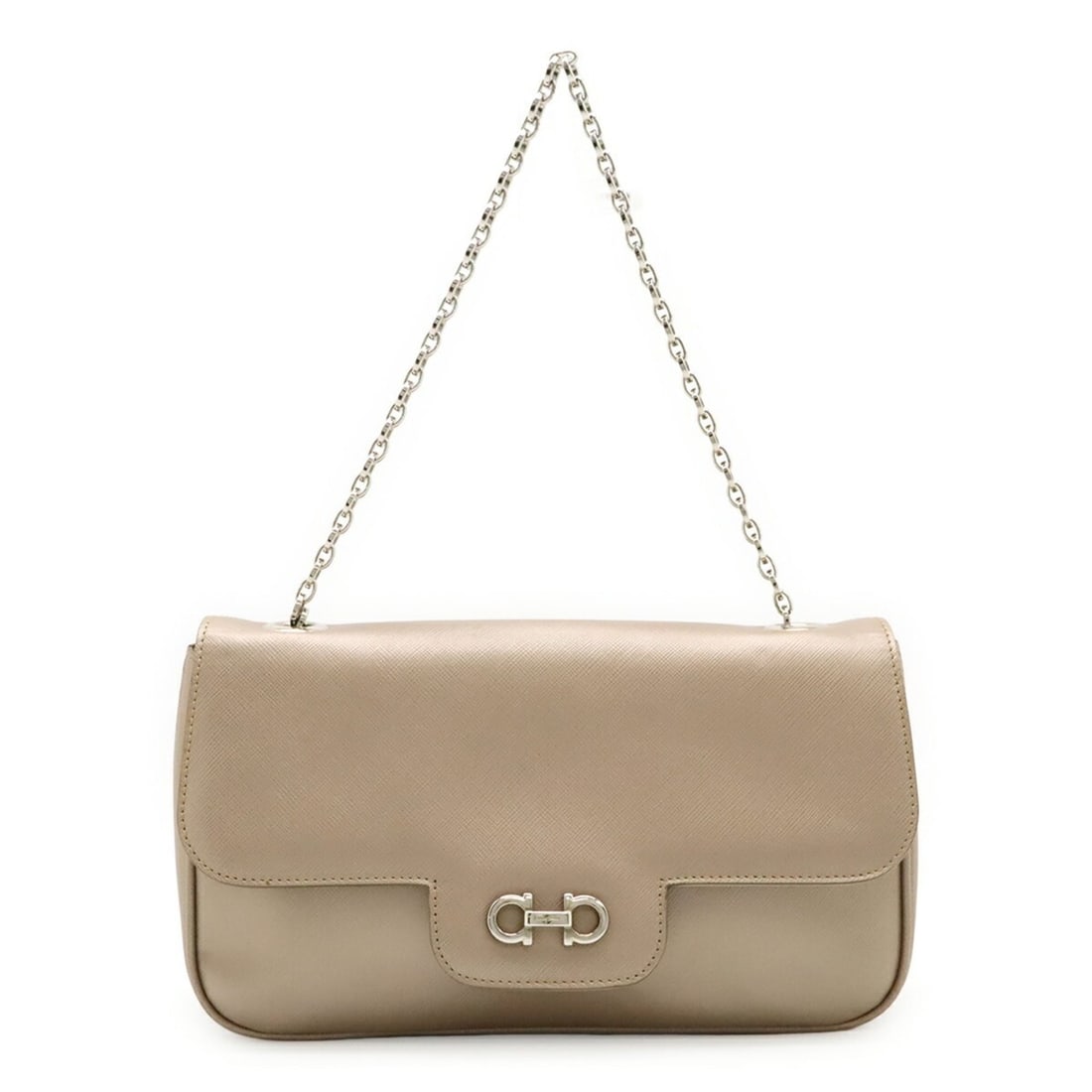 Salvatore Ferragamo Double Gancini Handbag Chain Bag Metallic Leather Champagne Pink AU-21 B723: --- Catalog ---Category: SizeSize (HxWxD): 15cm x 24cm x 6.5cm / 5.9'' x 9.44'' x 2.55''Category: DesignType: HandbagColor: Champagne, PinkGender: WomenMaterial: Leather Category: GeneralBrand: Salvat