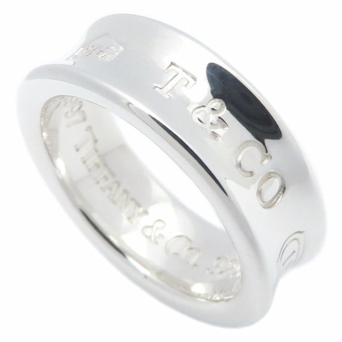 TIFFANY&Co. Tiffany 1837 Basic Ring, Sterling Silver (SV925), Women's, Item Number 295468: --- Catalog ---Category: SizeWidth: 7mm / 0.28''Weight: 7.6g / 0.26oz.JP Size: 12.5US Size: 6.5Category: DesignType: Band ringGender: WomenMaterial: Silver 925Category: GeneralBrand: Tiffany--- Item L