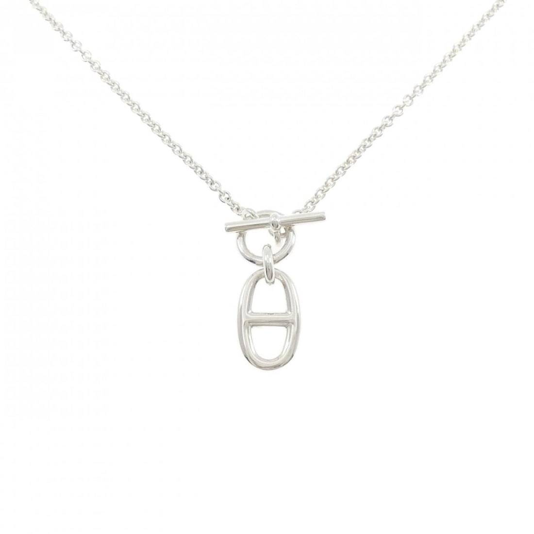 Hermes Hermès Chaine d'Ancre Necklace: --- Catalog ---Category: SizePendant Size: 11.5mm x 30mm / 0.45'' x 1.18''Neck Circumference: 41 cm / 16.14''Category: DesignColor: SilverGender: WomenMaterial: Silver 925Pendant Type: PendantNecklace