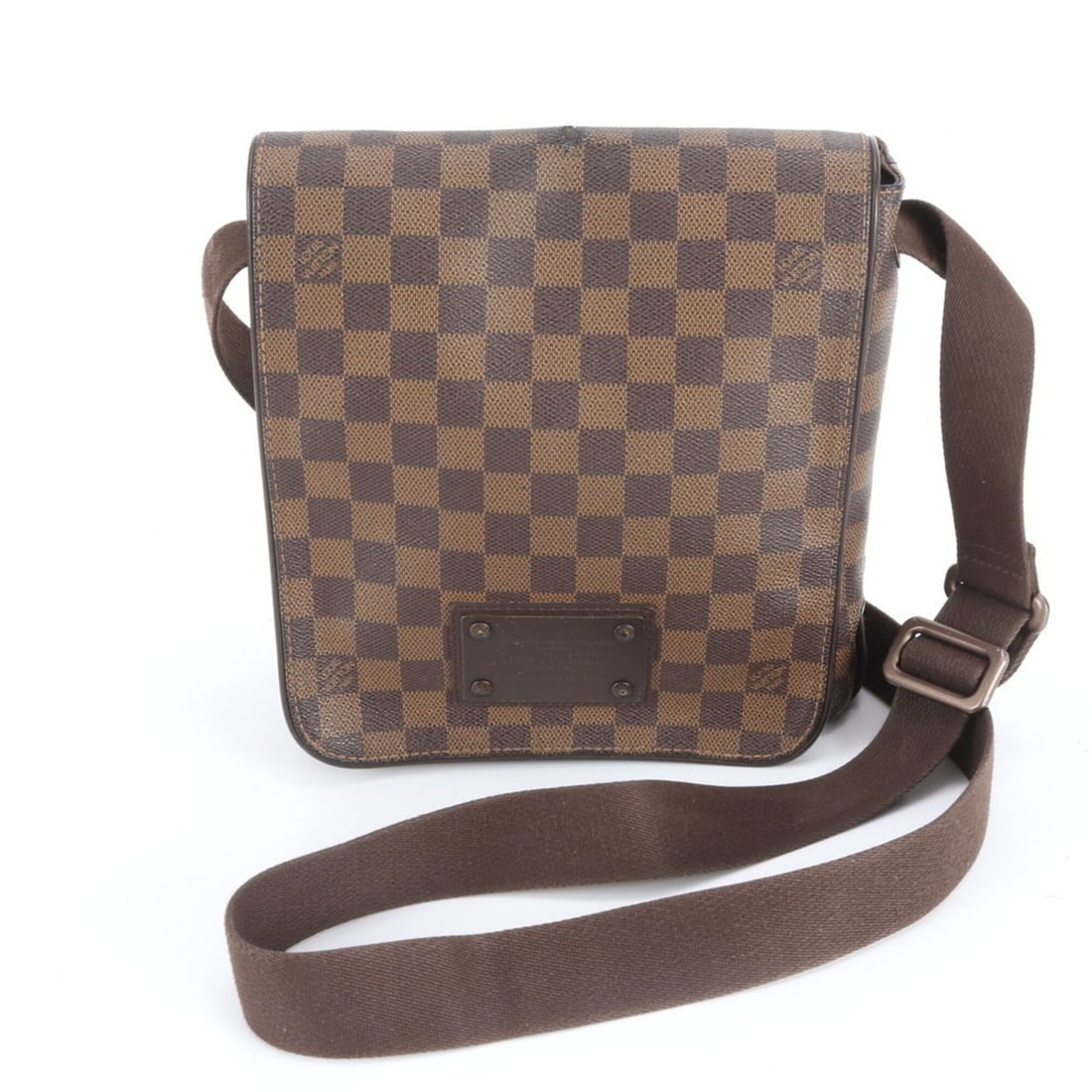 Louis Vuitton Damier Brooklyn PM N51210 Leather Shoulder Bag, Crossbody Messenger Bag for Men: --- Catalog ---Category: SizeSize (HxWxD): 25cm x 22cm x 6cm / 9.84'' x 8.66'' x 2.36''Category: DesignType: Shoulder bagColor: EbeneGender: MenMaterial: Leather , Coated canvas Category: GeneralMPN: 