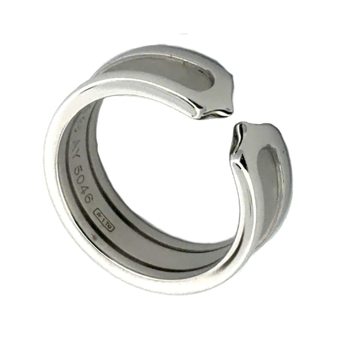 Cartier C2 Ring, Size #48, 18K White Gold, 6.5g, Men's/Women's.: --- Catalog ---Category: SizeUS Size: 4.5Brand Size: 48Category: DesignType: Band ringGender: Men,WomenMaterial: White gold (18K)Category: GeneralBrand: Cartier--- Item List ---Section: ConditionRanki