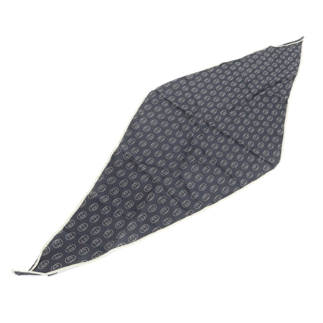 Gucci tagged GG all-over diamond pattern scarf/muffler, 100% silk, twilly style, black, women's.: --- Catalog ---Category: SizeSize (LxW): 36cm x 1m / 14.17'' x 39.37''Category: DesignType: ScarfColor: BlackGender: WomenMaterial: Silk Category: GeneralBrand: GucciCountry of Origin: Italy--- Item L