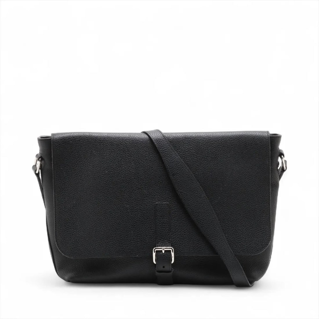 Louis Vuitton Taurillon Marius Messenger M54015 Leather Shoulder Bag, Crossbody Men's: --- Catalog ---Category: SizeSize (HxWxD): 26cm x 32cm x 11cm / 10.23'' x 12.59'' x 4.33''Category: DesignType: Shoulder bagColor: NoirGender: MenMaterial: Leather Category: GeneralMPN: M54015Brand: L