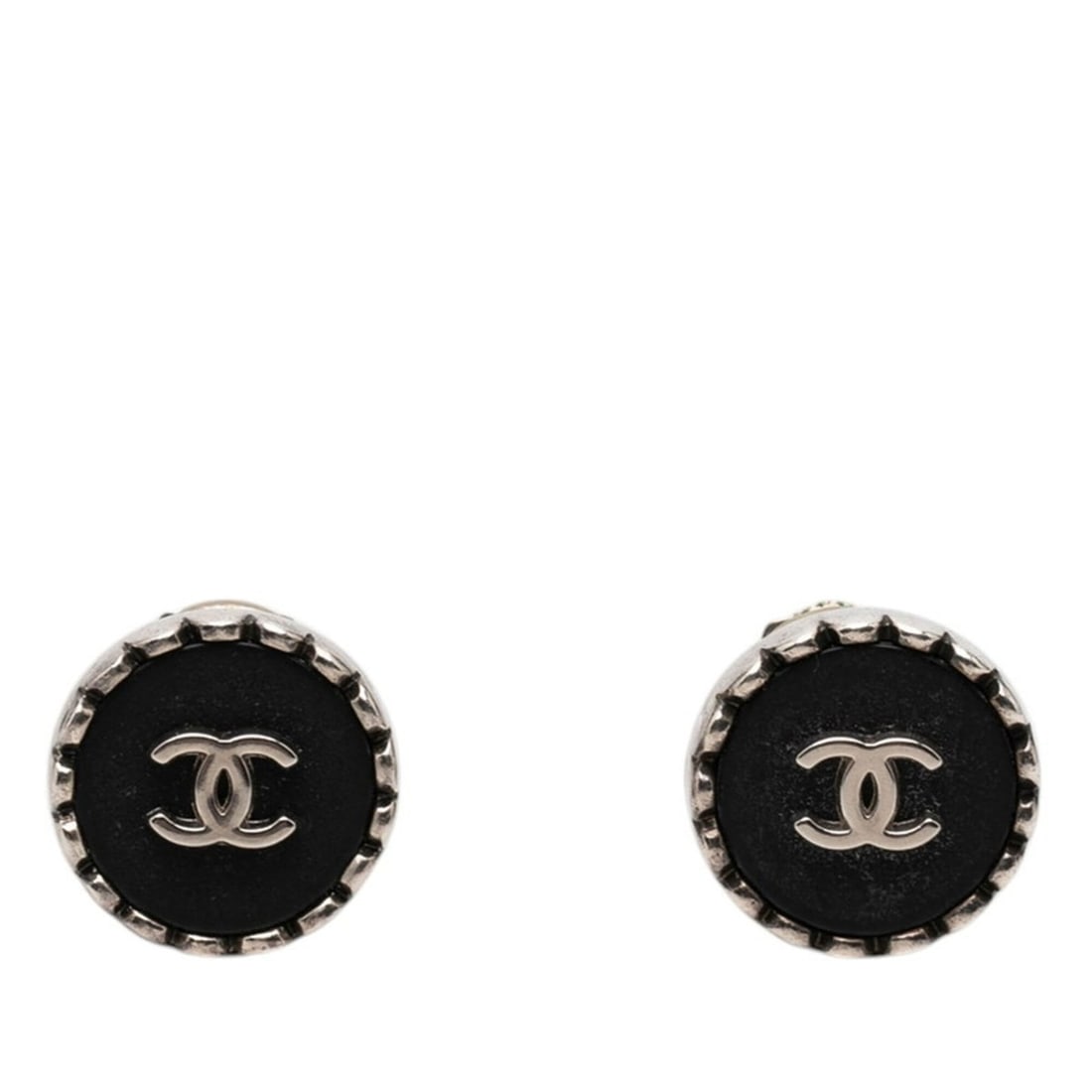 Chanel Coco Mark Vintage Earrings 96A Silver Black Metal Women's CHANEL: --- Catalog ---Category: SizeSize (HxWxD): 18.30mm x 18.30mm / 0.72'' x 0.72''Category: DesignType: Clip earringsColor: Black, SilverGender: WomenMaterial: MetalCategory: GeneralBrand: Chanel--- Item 