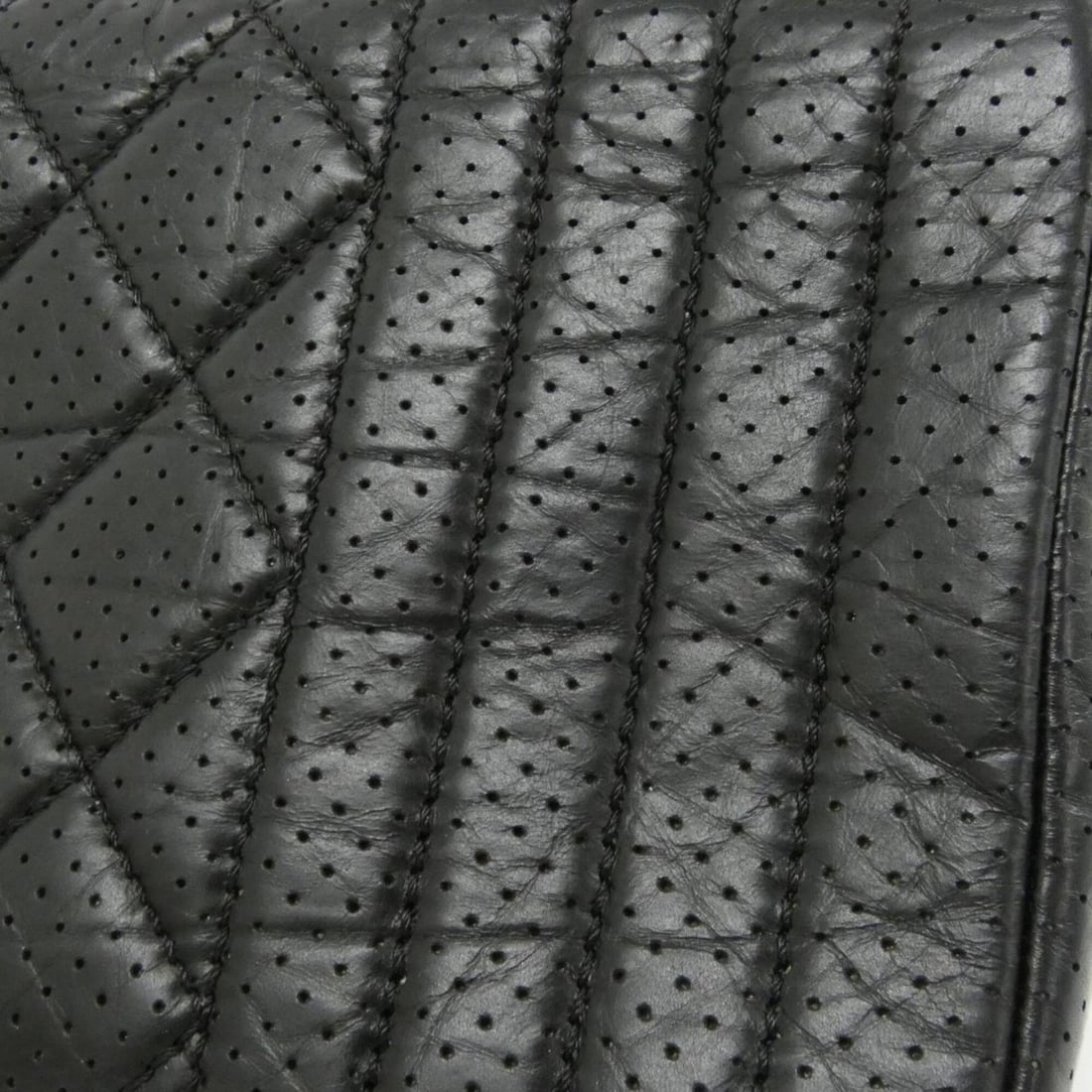 Chanel shoulder bag - 4