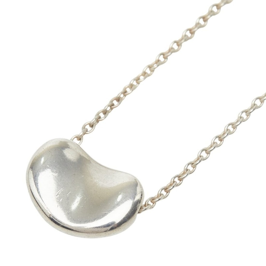Tiffany & Co. Bean Motif Chain Pendant Necklace, SV925 Silver, Women's.: --- Catalog ---Category: SizePendant Size: 7.6mm x 10.8mm / 0.29'' x 0.42''Neck Circumference: 43 cm / 16.92''Category: DesignGender: WomenMaterial: Silver 925Necklace Type: NecklaceCategory: GeneralB