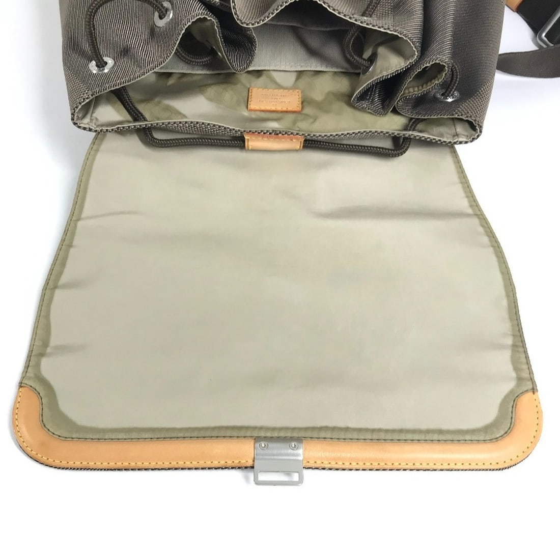 Chanel shoulder bag - 13