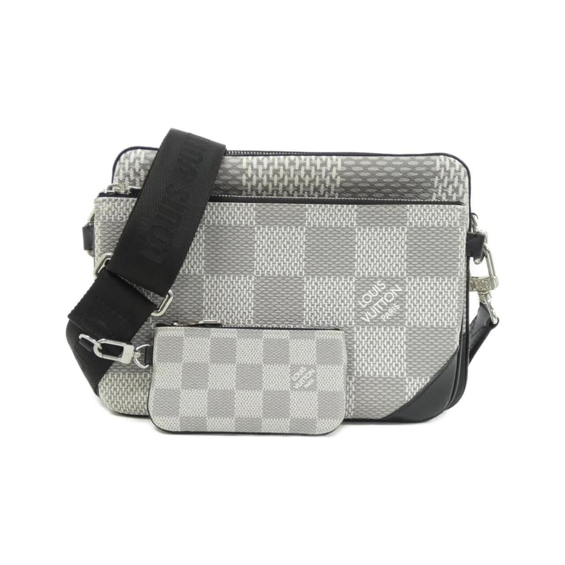 Louis Vuitton Damier Graphite 3D Trio Messenger N50027 Shoulder Bag: --- Catalog ---Category: SizeSize (HxWxD): 18cm x 5cm x 5cm / 7.08'' x 1.96'' x 1.96''Category: DesignType: Pouch, Shoulder bagColor: GrayGender: Women,MenMaterial: Coated canvas Hardware Color: