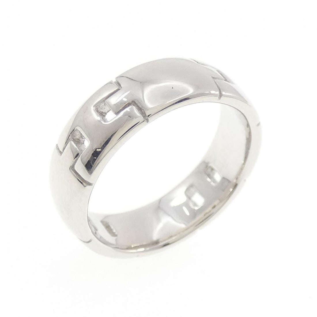 Hermes Hercules Petite Model Ring: --- Catalog ---Category: SizeUS Size: 4Brand Size: 47Category: DesignType: Band ringGender: WomenMaterial: White gold (18K)Category: GeneralBrand: Hermes--- Item List ---Section: ConditionRanking: