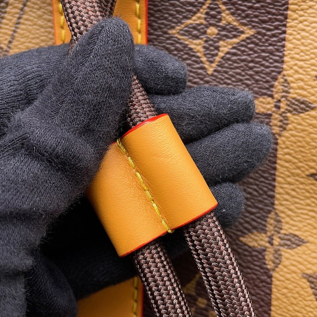 Louis Vuitton Vernis Multicles M90343 Key Case - 11
