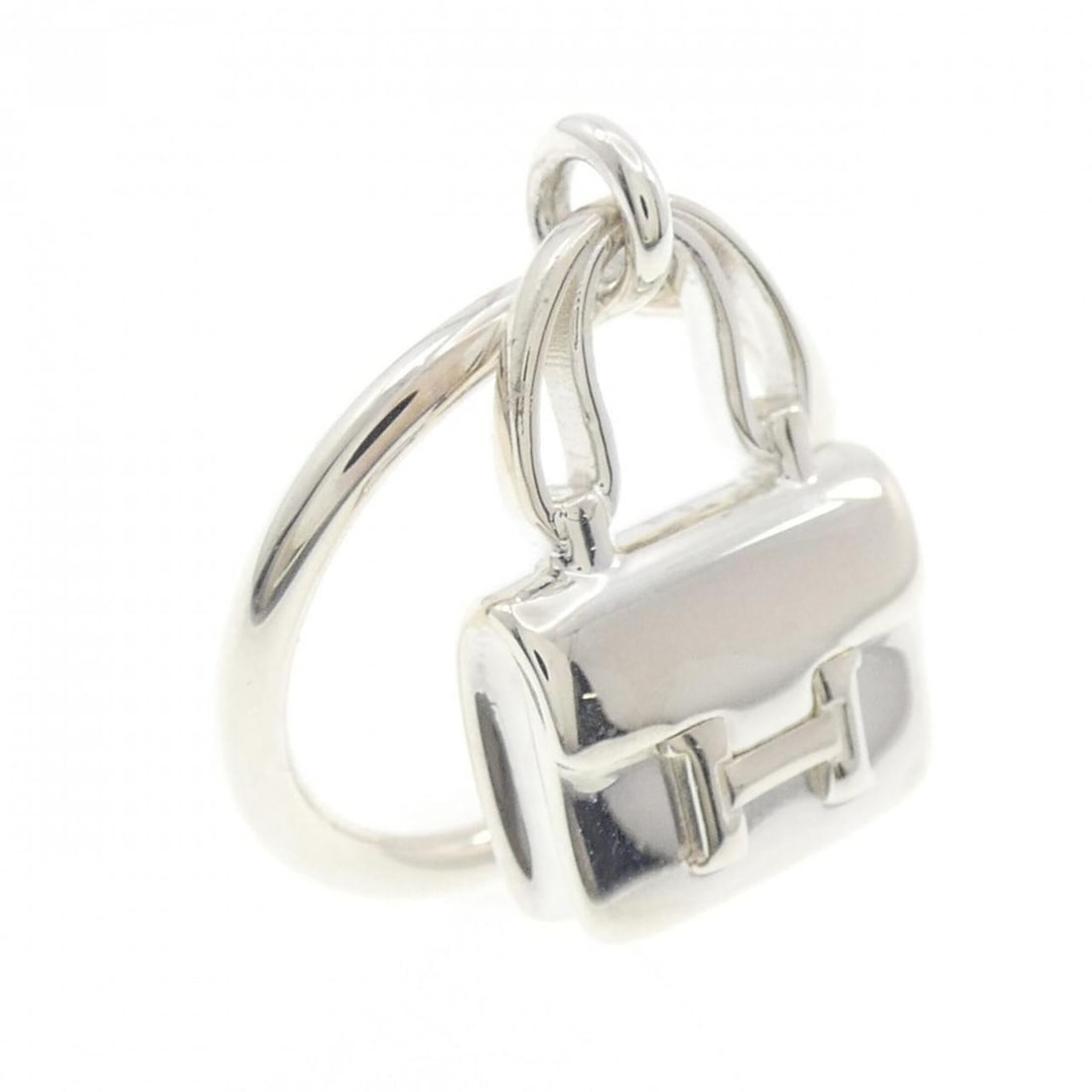 Hermes Amulette Constance Ring: --- Catalog ---Category: SizeUS Size: 6Brand Size: 51Category: DesignType: Band ringGender: WomenMaterial: Silver 925Category: GeneralBrand: Hermes--- Item List ---Section: ConditionRanking: Rank A