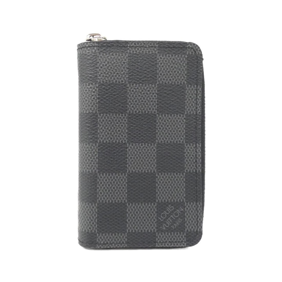 Louis Vuitton Damier Graphite Zippy Coin Purse N63076 Wallet/Coin Case: --- Catalog ---Category: SizeSize (HxWxD): 12cm x 7cm x 2cm / 4.72'' x 2.75'' x 0.78''Category: DesignType: Coin purse/coin caseColor: GraphiteGender: MenMaterial: Coated canvas Category: GeneralMPN: