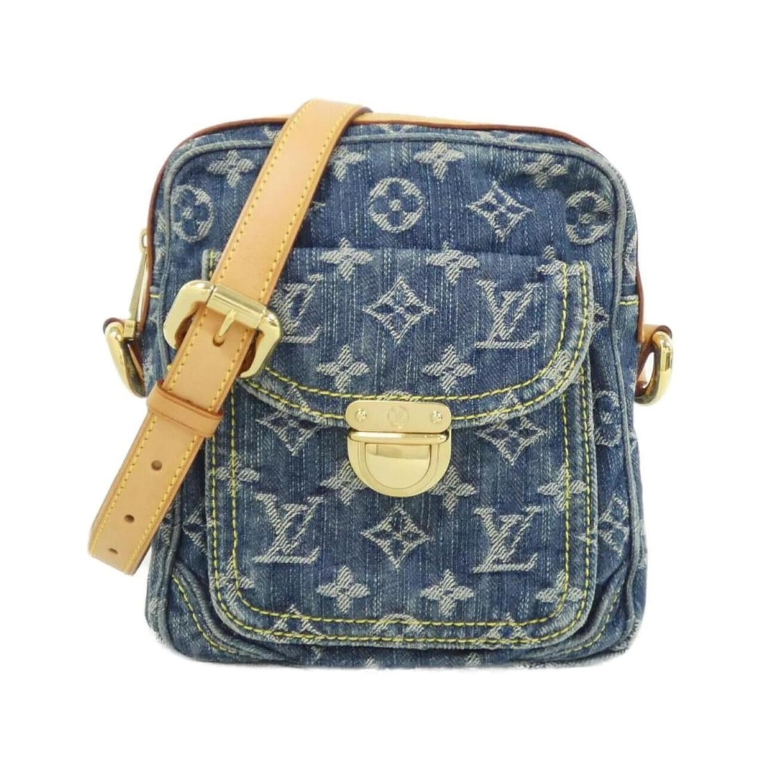 Louis Vuitton Monogram Denim Camera Bag M95348 Shoulder: --- Catalog ---Category: SizeSize (HxWxD): 21cm x 18cm x 8cm / 8.26'' x 7.08'' x 3.14''Category: DesignType: Shoulder bagColor: BlueGender: WomenMaterial: Denim , Canvas Category: GeneralMPN: