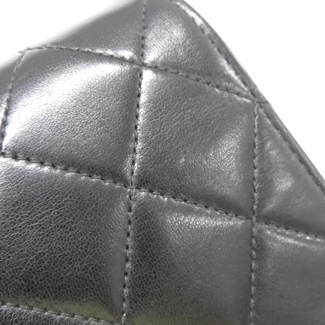 Chanel 03568 Shoulder Bag - 4