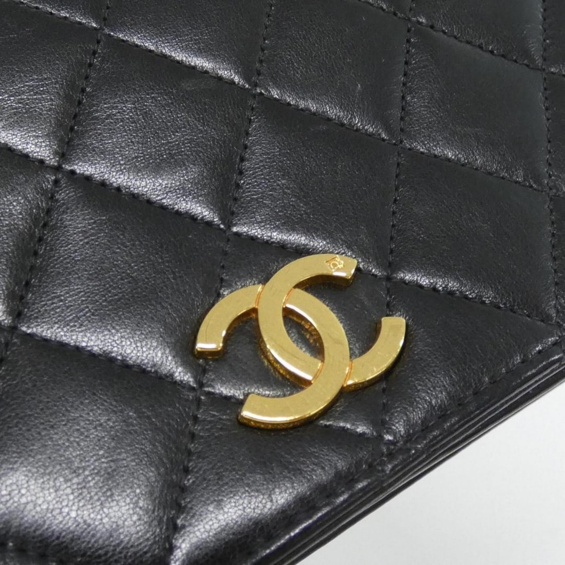 Chanel 03568 Shoulder Bag - 5
