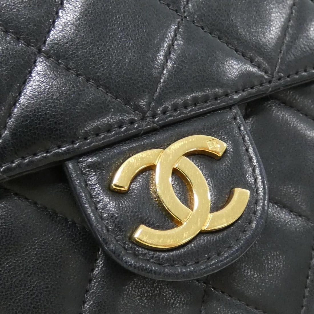 Chanel 03569 Shoulder Bag - 5