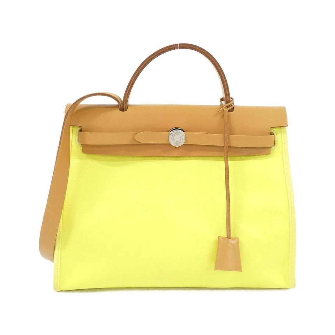 Hermes Herbag Zip PM 072069CK Handbag: --- Catalog ---Category: SizeSize (HxWxD): 25cm x 31cm x 10cm / 9.84'' x 12.2'' x 3.93''Category: DesignType: Handbag, PouchColor: Lime, Natural, YellowGender: WomenMaterial: Toile H Hardware Color: