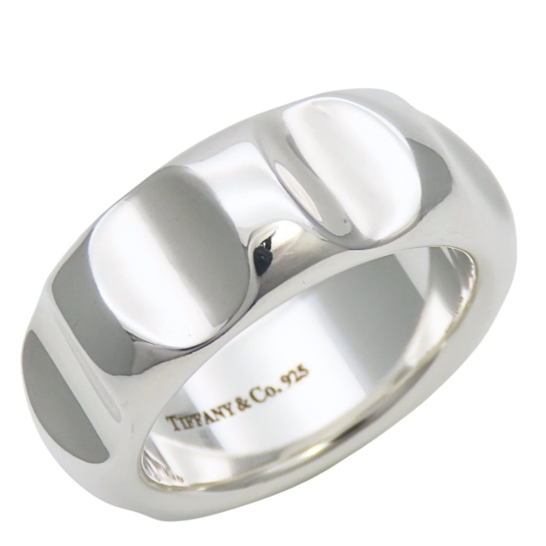 Tiffany & Co. Groove Ring, Sterling Silver 925, Approx. 12.6g, Paloma Picasso Design, Women's.: --- Catalog ---Category: SizeJP Size: 14US Size: 7Category: DesignType: Band ringColor: SilverGender: WomenMaterial: Silver 925Category: GeneralBrand: Tiffany--- Item List ---Section: