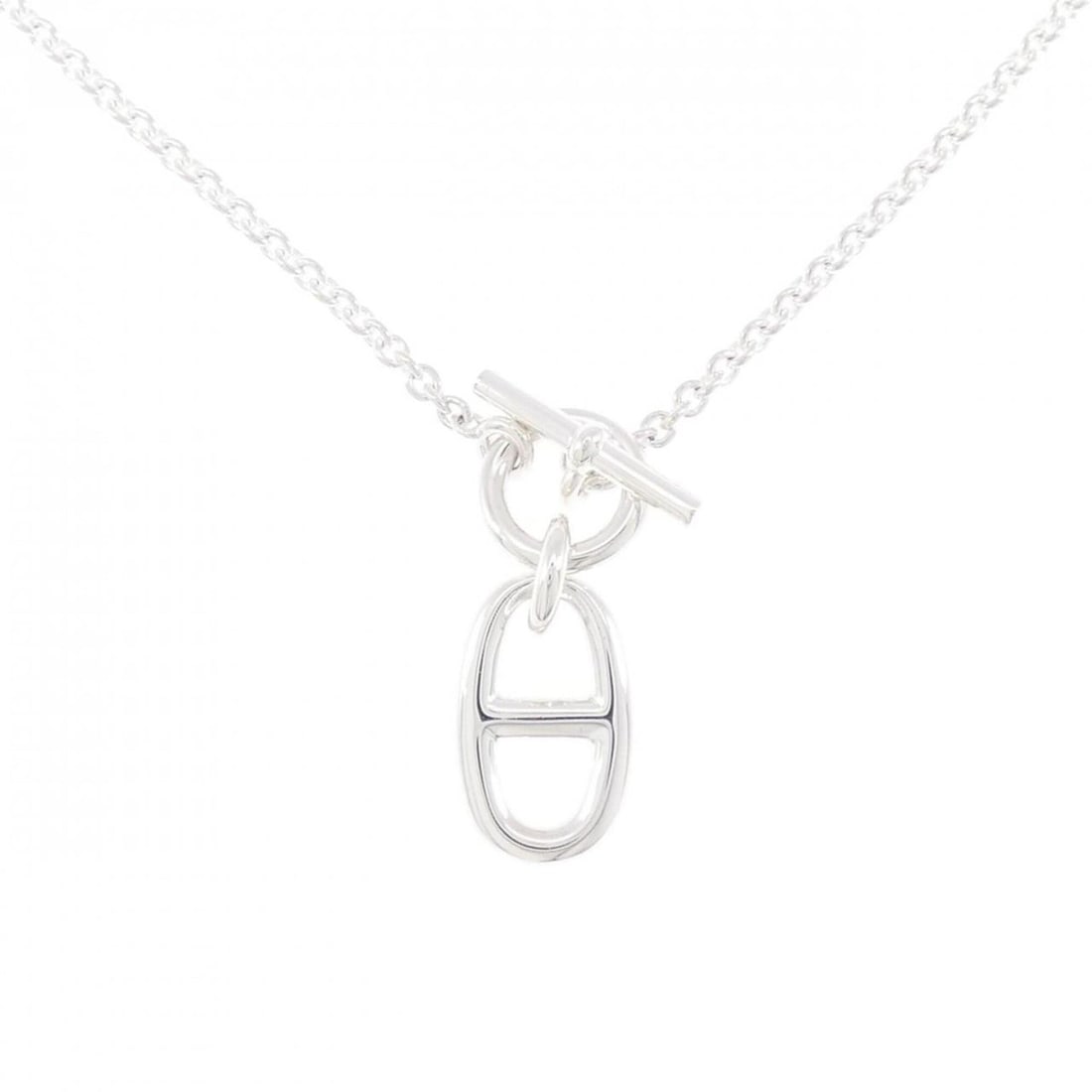 Hermes Hermès Chaine d'Ancre Necklace: --- Catalog ---Category: SizePendant Size: 30.5mm x 11.4mm / 1.2'' x 0.44''Neck Circumference: 40 cm / 15.74''Category: DesignGender: WomenMaterial: Silver 925Pendant Type: PendantNecklace Type: Neckl