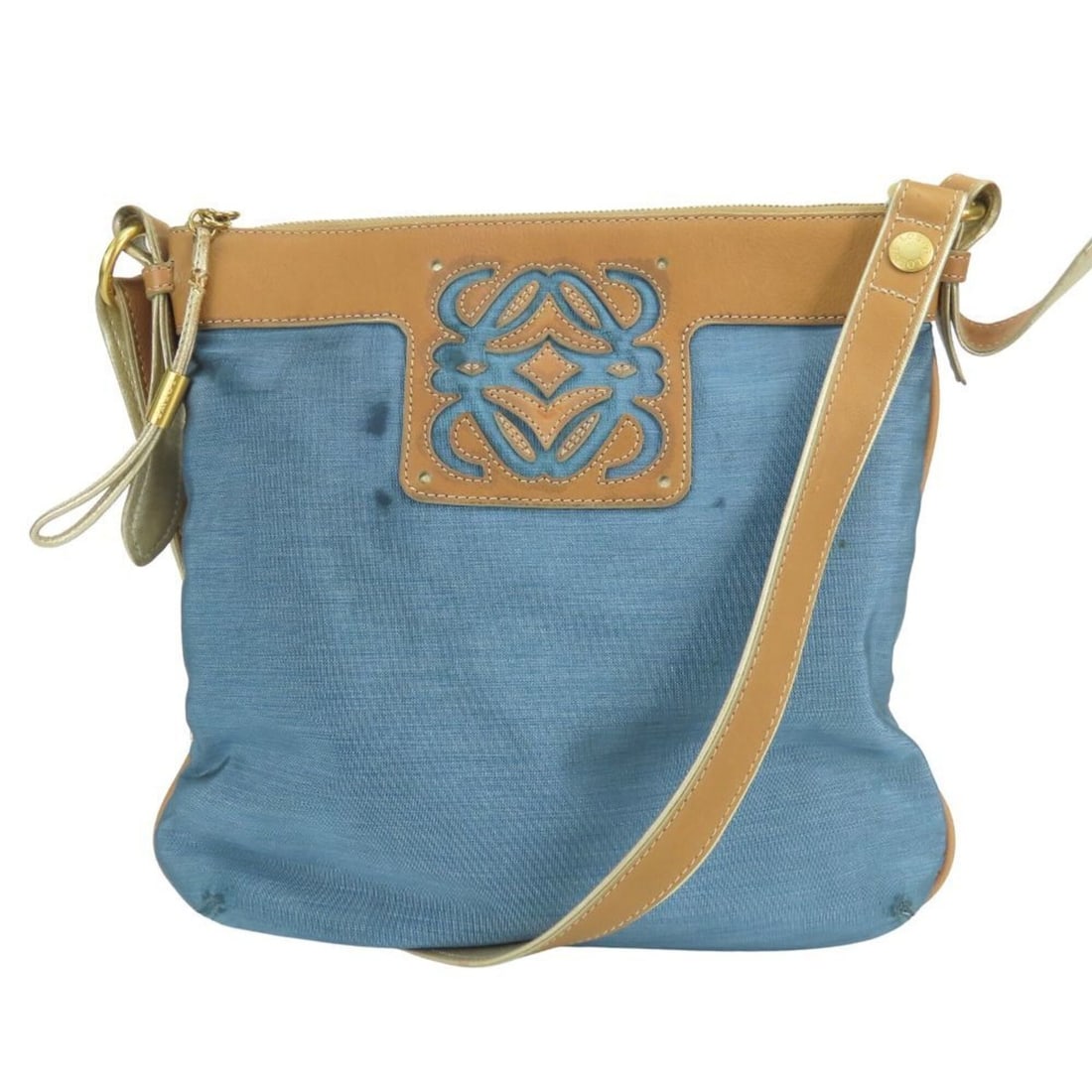 Loewe Anagram Shoulder Bag 340807 Nylon Leather Blue Camel Champagne Gold Women's LOEWE: --- Catalog ---Category: SizeSize (HxWxD): 29cm x 29cm x 5.5cm / 11.41'' x 11.41'' x 2.16''Category: DesignType: Shoulder bagColor: Blue, Camel, Champagne goldGender: WomenMaterial: Nylon , Leather Ca