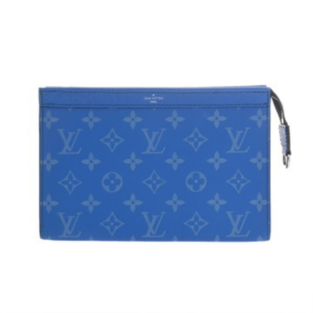 LOUIS VUITTON Taigarama Gaston Wearable Wallet Blue M83099 Men's Leather Shoulder Bag A Rank Used: --- Catalog ---Category: SizeSize (HxWxD): 14.5cm x 22cm x 5cm / 5.7'' x 8.66'' x 1.96''Category: DesignType: Shoulder bagColor: BlueGender: MenMaterial: Leather Category: GeneralMPN: M83099Brand: Lou