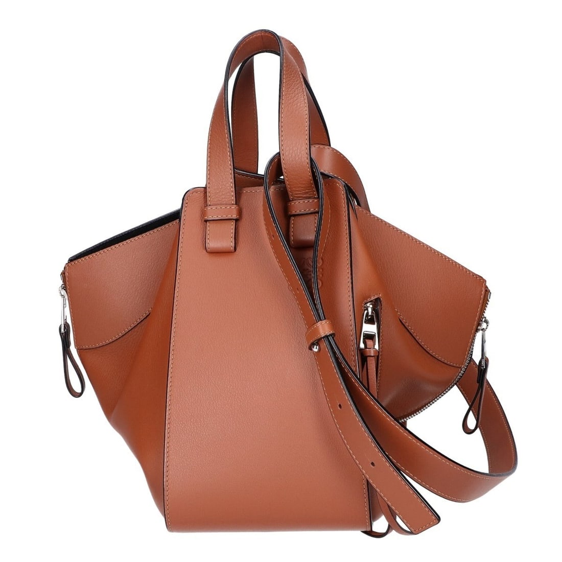 LOEWE Hammock Small Classic Calfskin Handbag/Shoulder Bag, Brown, Women's: --- Catalog ---Category: SizeSize (HxWxD): 24.5cm x 13.5cm x 28cm / 9.64'' x 5.31'' x 11.02''Category: DesignType: Handbag, Shoulder bagColor: BrownGender: WomenMaterial: Leather Leather/Fur Type: Cal