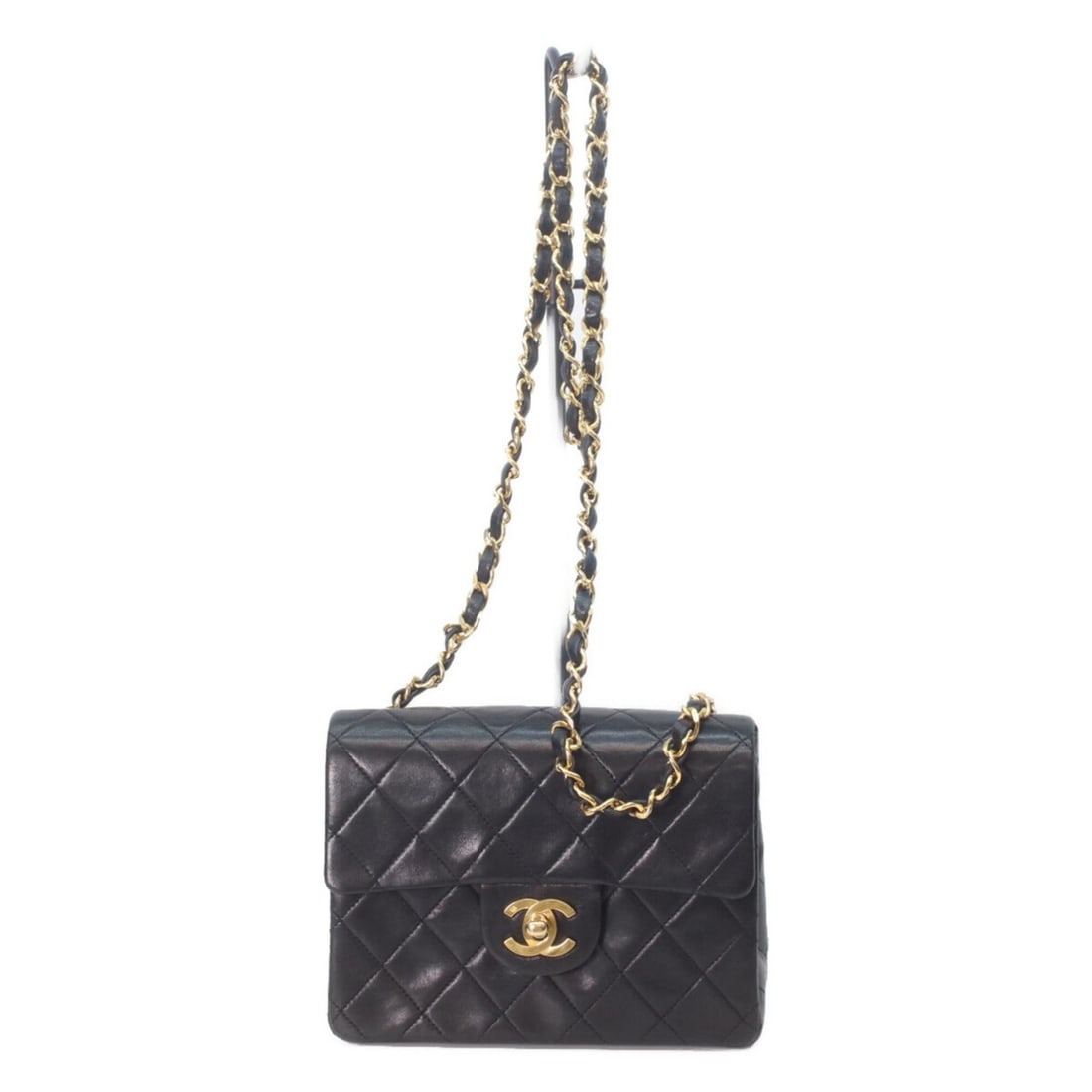 CHANEL A01115 Black Lambskin Gold Hardware Mini Matelassé 17 Shoulder Bag for Women: --- Catalog ---Category: SizeSize (HxWxD): 13cm x 17.5cm x 6.5cm / 5.11'' x 6.88'' x 2.55''Category: DesignType: Shoulder bagColor: BlackGender: WomenMaterial: Leather Hardware Color: GoldLeather/Fur 