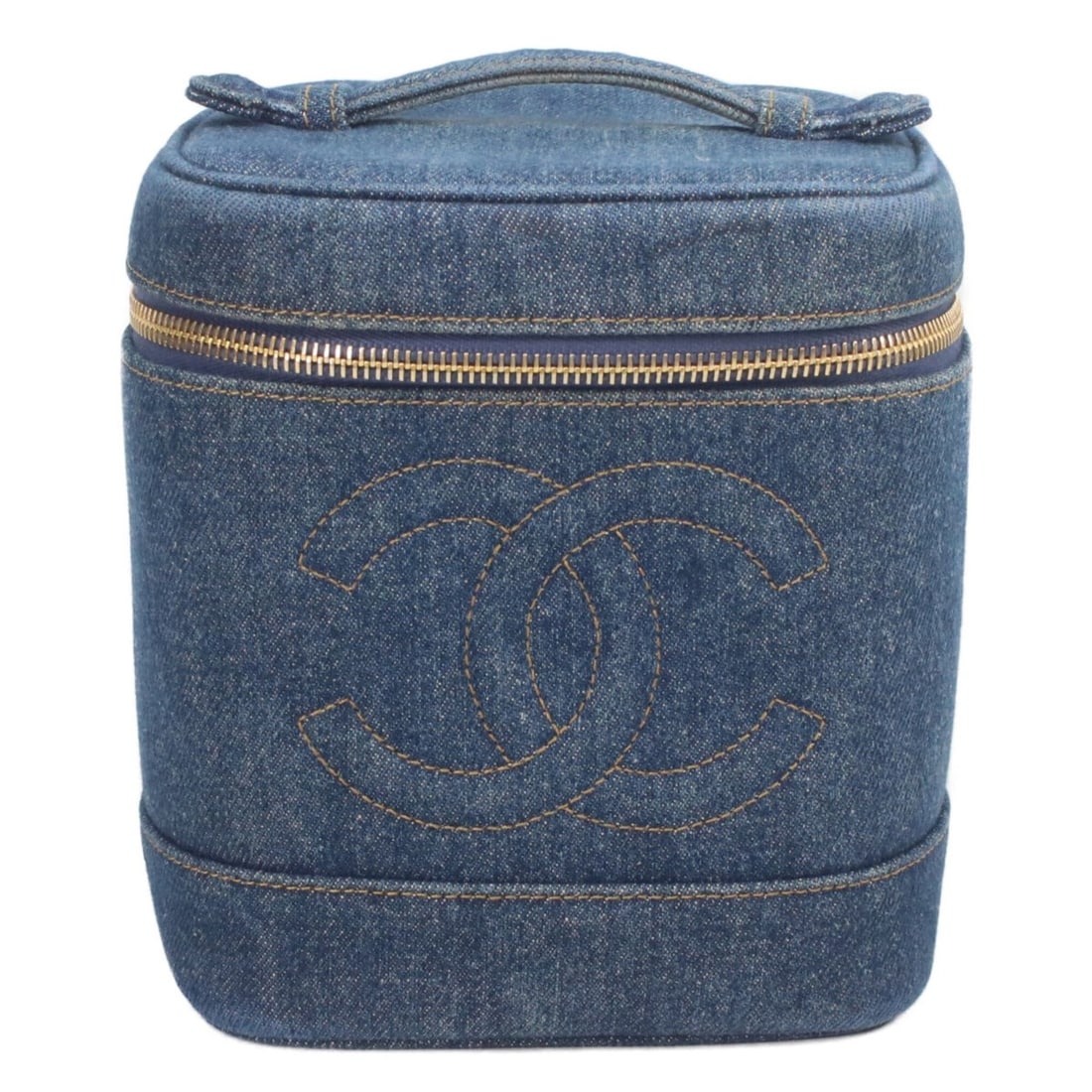 CHANEL A01998 Denim Vertical Vanity Handbag, Indigo, Gold Hardware, Women's: --- Catalog ---Category: SizeSize (HxWxD): 16.5cm x 16cm x 14cm / 6.49'' x 6.29'' x 5.51''Category: DesignType: HandbagGender: WomenMaterial: Denim Hardware Color: GoldCategory: GeneralBrand: Chanel--