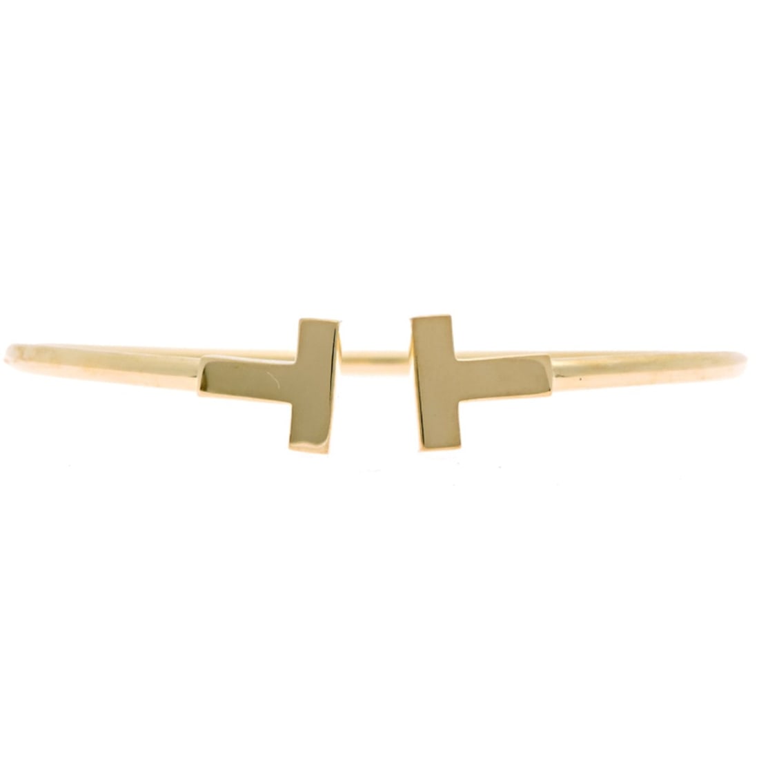 Tiffany & Co. T Wire Small Bracelet (60010761) - 750 Yellow Gold (Slight distortion) Women's/Men's: --- Catalog ---Category: SizeLength: 17.5cm / 6.88''Category: DesignType: Charm braceletGender: Men,WomenMaterial: Yellow gold (18K)Category: GeneralMPN: 60010761Brand: Tiffany--- Item List ---Section