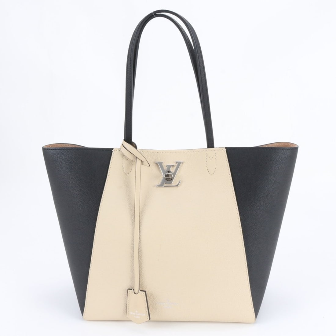 Unused Louis Vuitton Lockme Cabas PM M42289 Leather Tote Bag, Handbag, Shoulder Women's: --- Catalog ---Category: SizeSize (HxWxD): 28cm x 29cm x 18cm / 11.02'' x 11.41'' x 7.08''Category: DesignType: Handbag, Tote bagColor: NoirGender: WomenMaterial: Leather Category: GeneralMPN: M42289B