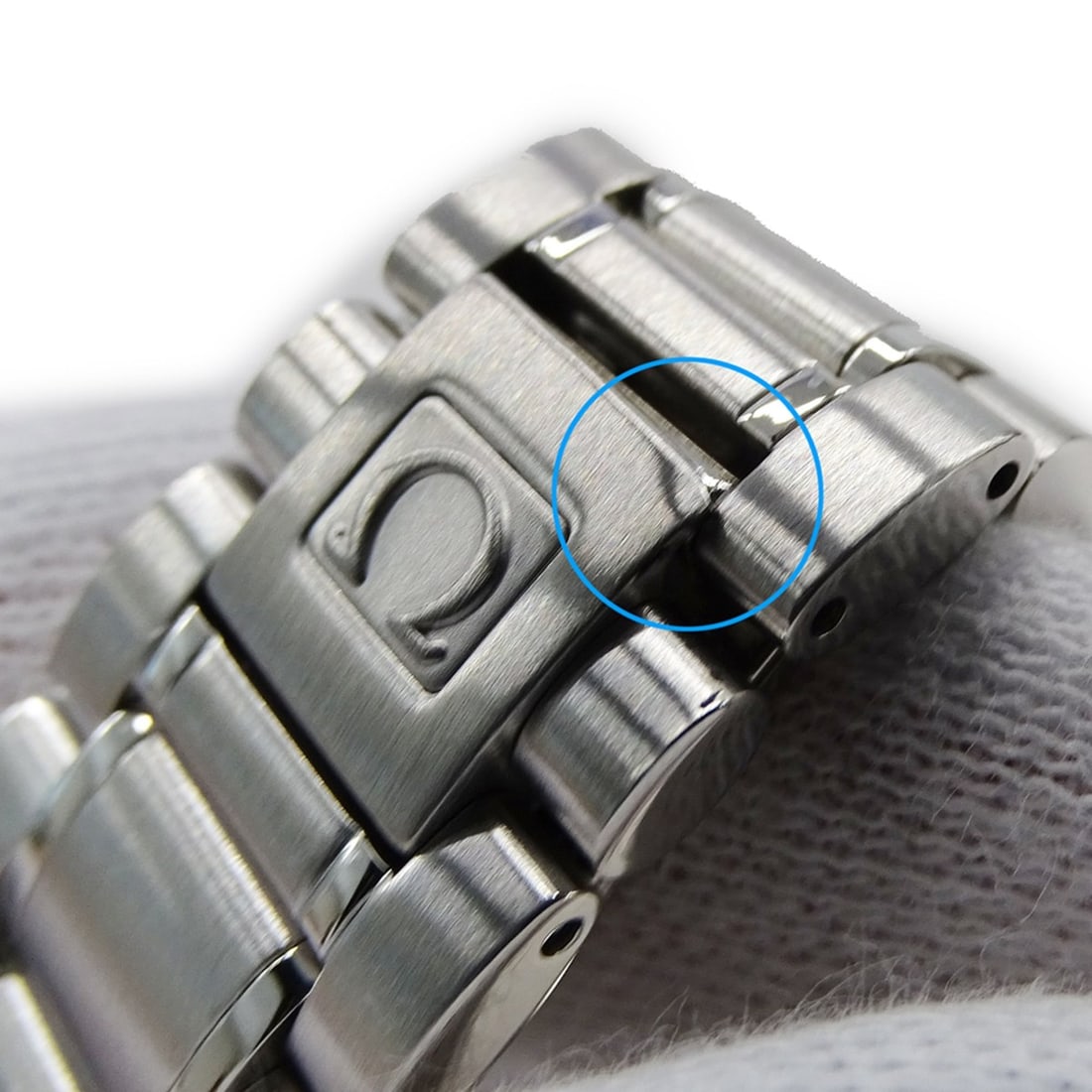 Cartier C2 Small Ring - 9