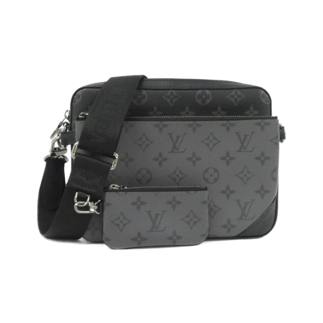 Louis Vuitton Monogram Eclipse Reverse Trio Messenger M69443 Shoulder Bag: --- Catalog ---Category: SizeSize (HxWxD): 18cm x 25cm x 5cm / 7.08'' x 9.84'' x 1.96''Category: DesignType: Shoulder bagColor: Black, Gris, Monogram EclipseGender: MenMaterial: Monogram Eclipse