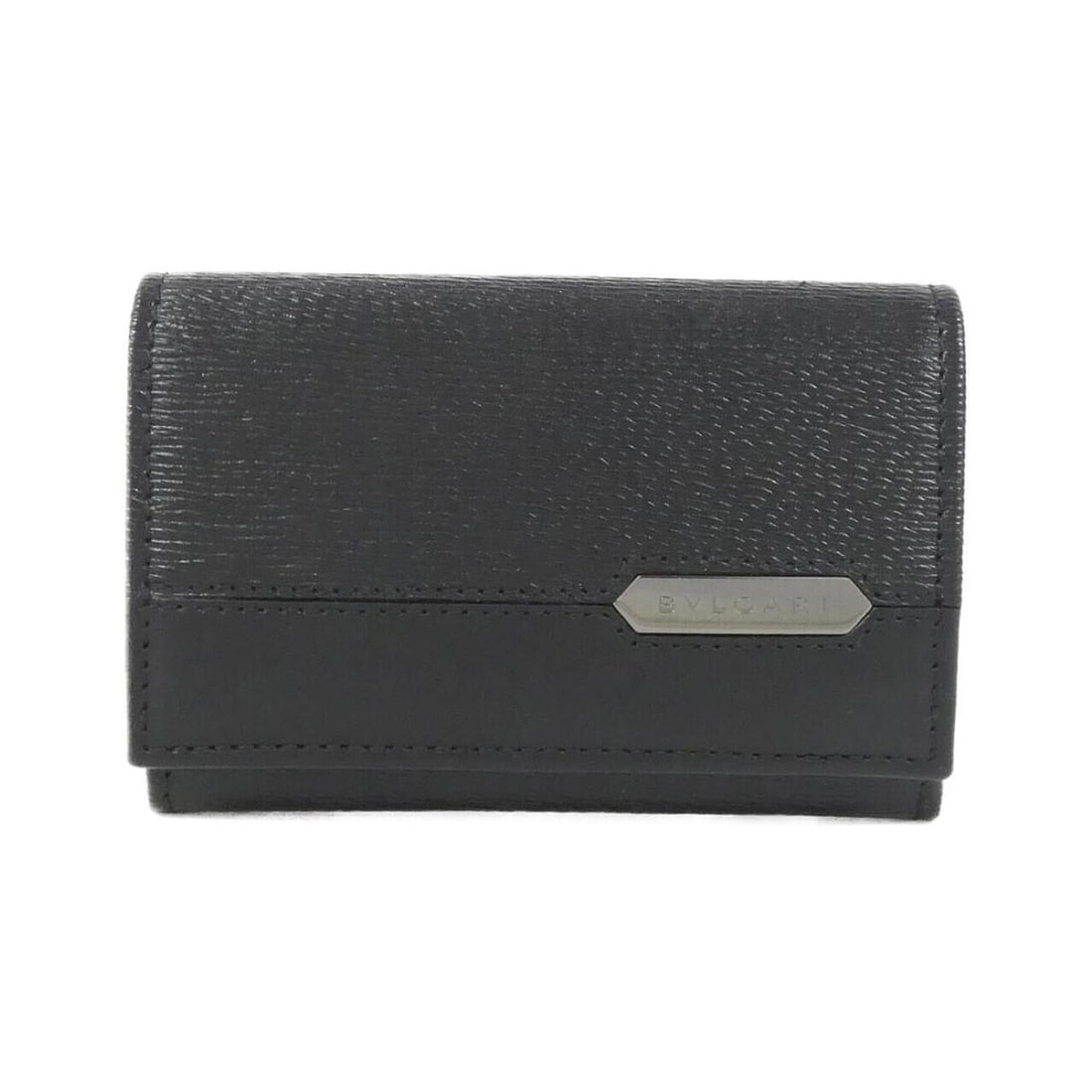 Bvlgari SERPENTI SCAGLIE MAN 288489 Wallet/Coin Case: --- Catalog ---Category: SizeSize (HxWxD): 6.5cm x 10cm x 2cm / 2.55'' x 3.93'' x 0.78''Category: DesignType: Coin purse/coin caseColor: BlackGender: MenMaterial: Leather Leather/Fur Type: CalfskinCat